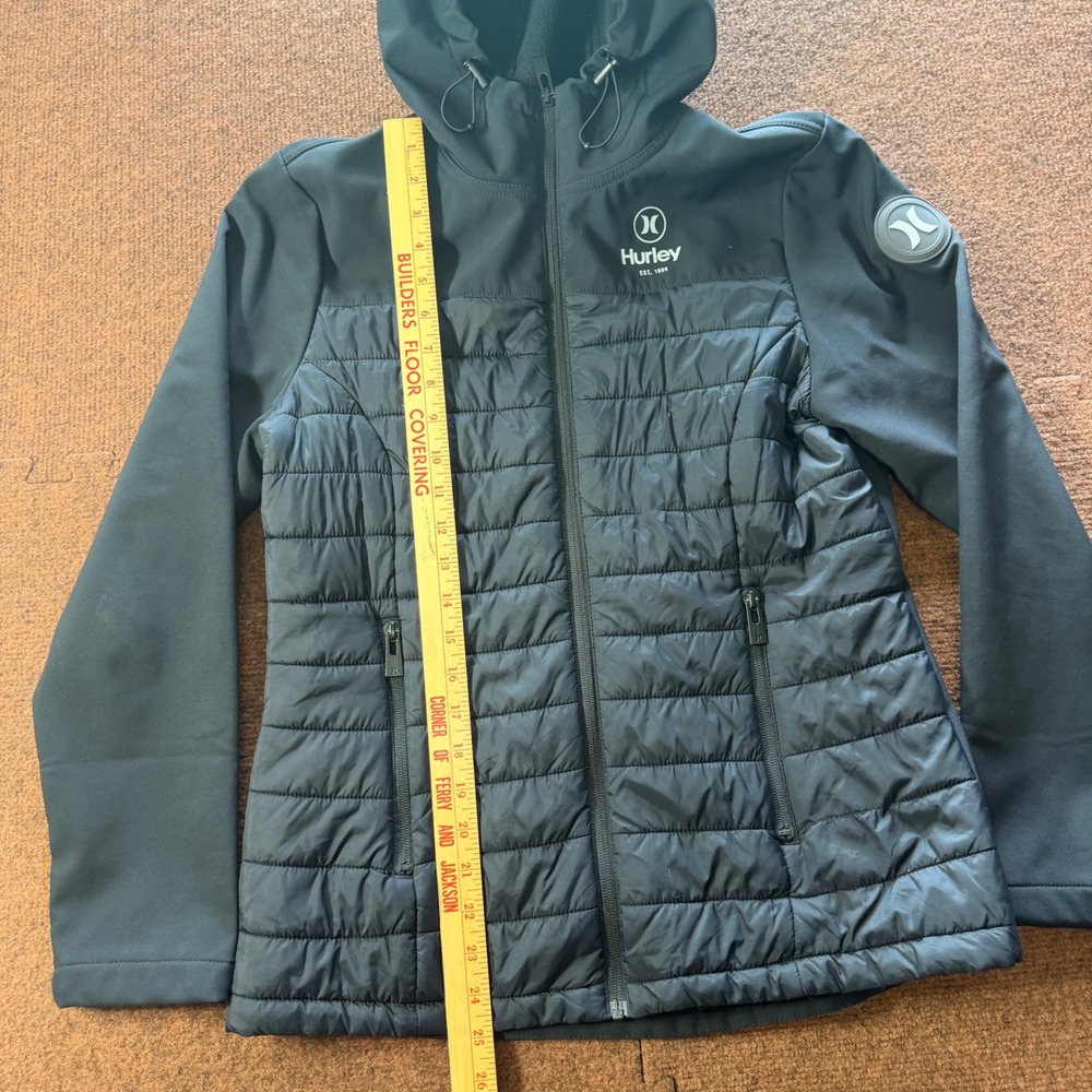 A+ Hurley Womens Black Hybrid Quilted Puffer Softshell Hooded Jacket Size S 1146 - Picture 2 of 7
